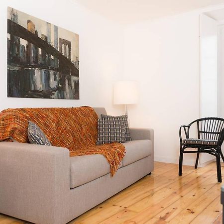 Beautiful Studio In Historic Alfama Lissabon Zimmer foto